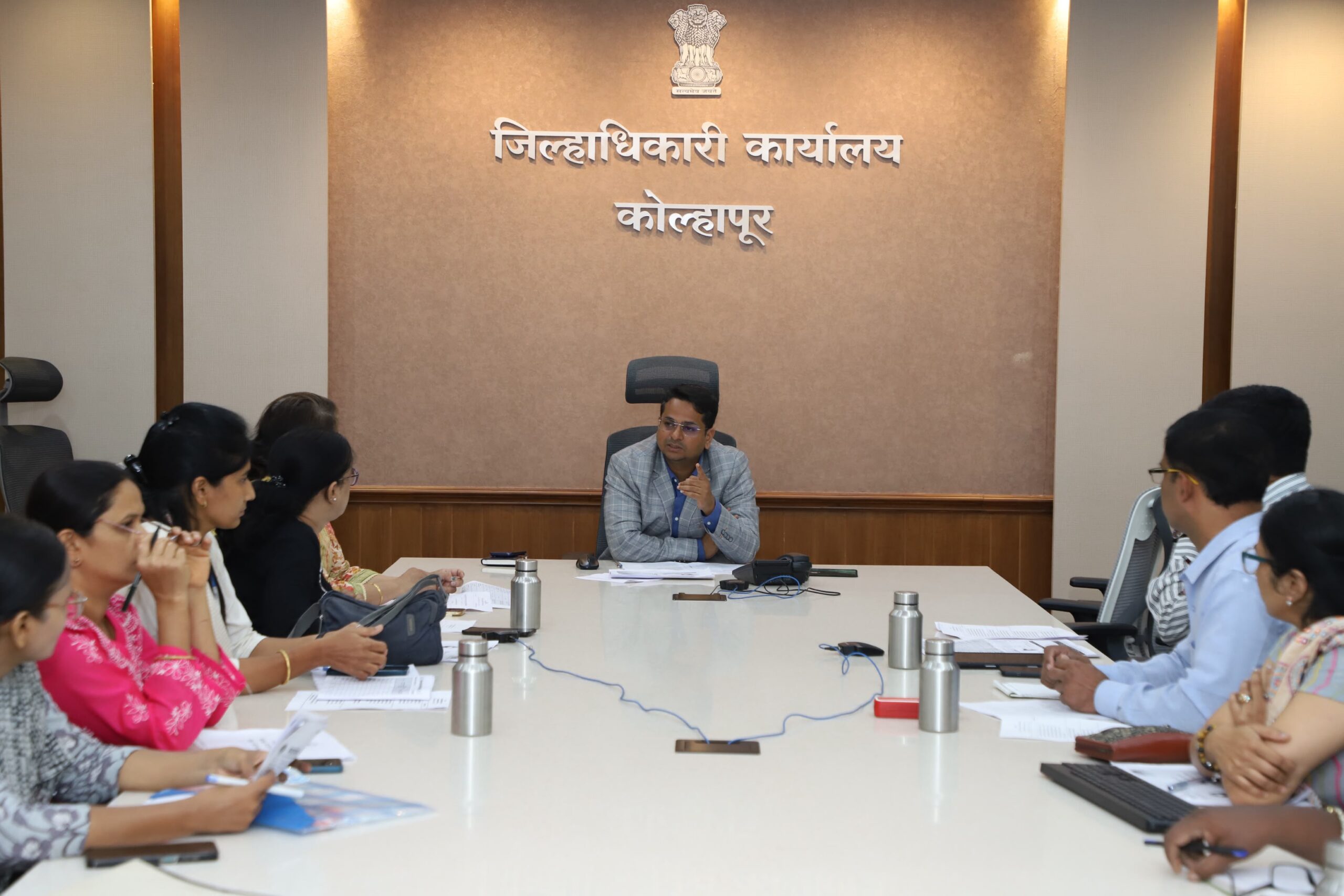 मिशन एड्स सुरक्षासाठी खाजगी डॉक्टर्सनी योगदान द्यावे : जिल्हाधिकारी डॉ. विजय राठोड, जिल्हा एड्स नियंत्रण समितीची त्रैमासिक सभा संपन्न!